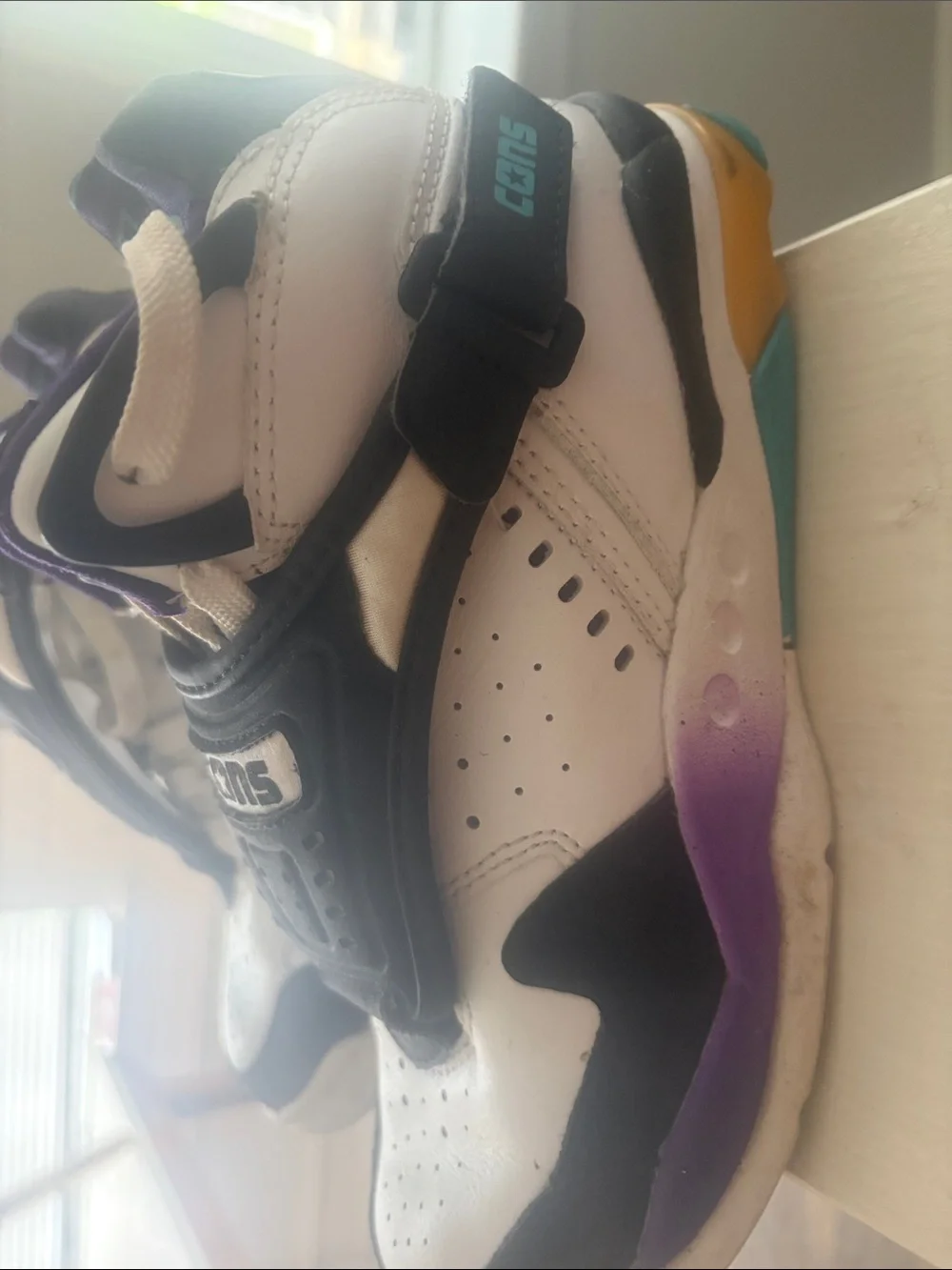 Kids High-Top Basketball Shoes in White & Purple converse